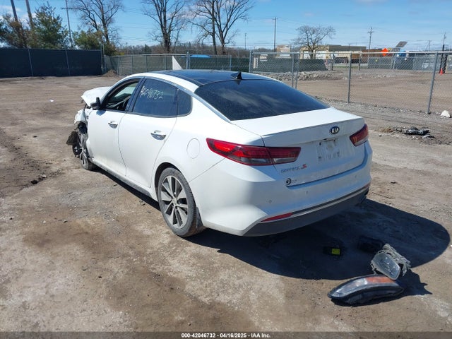 5XXGT4L31JG256876 KIA Optima S
