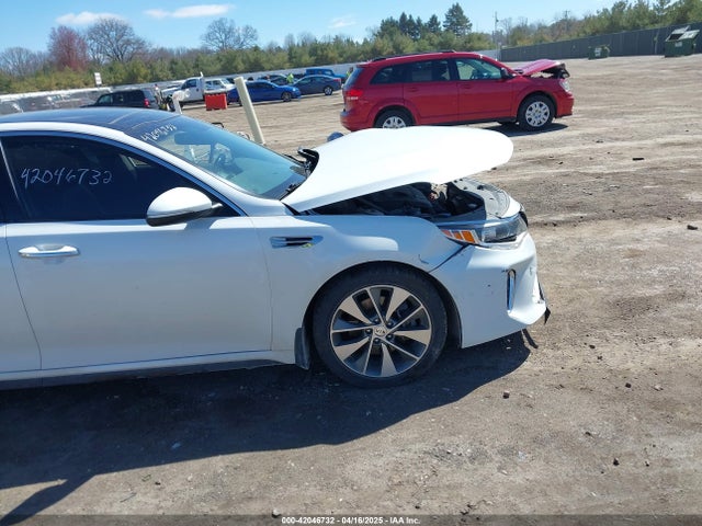 5XXGT4L31JG256876 KIA Optima S
