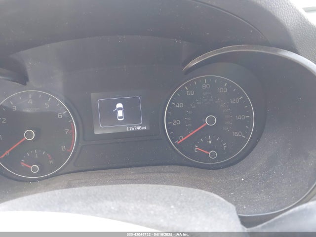 5XXGT4L31JG256876 KIA Optima S