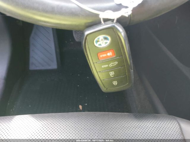 JTEAAAAH2MJ000900 Toyota Venza Limited
