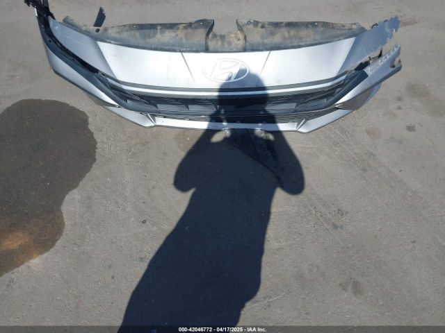 KMHLM4DG0RU775707 Hyundai ELANTRA SEL