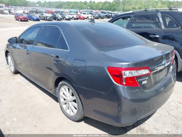 4T1BD1FK8EU104226 Toyota Camry Hybrid Xle