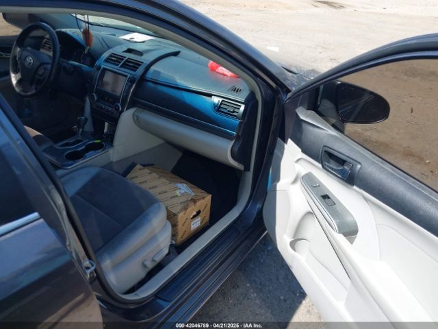 4T1BD1FK8EU104226 Toyota Camry Hybrid Xle