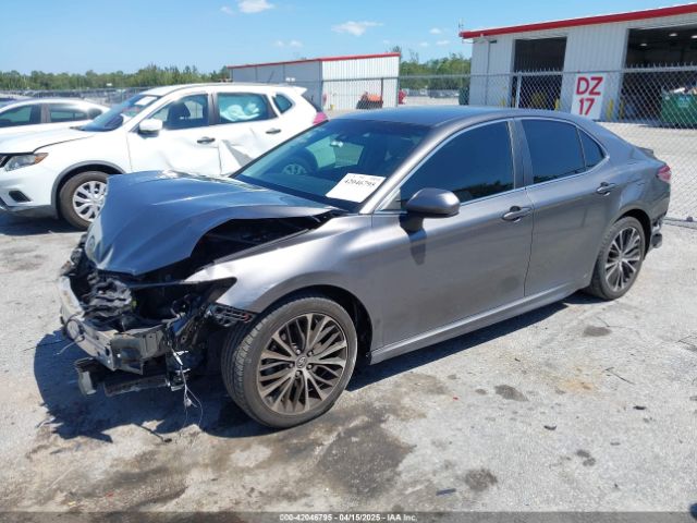 4T1B11HK3JU569724 Toyota CAMRY SE