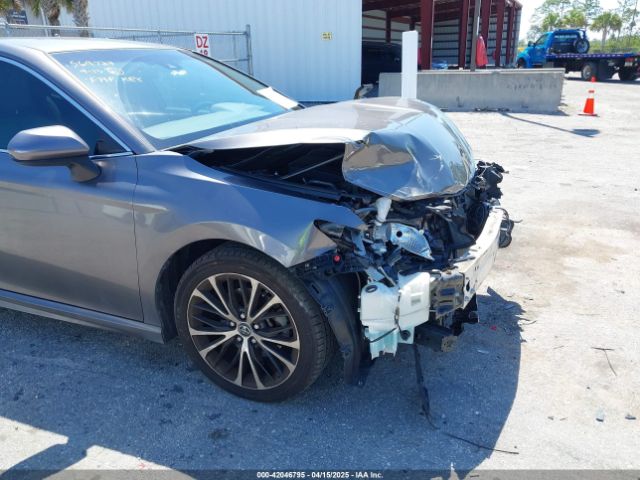 4T1B11HK3JU569724 Toyota CAMRY SE