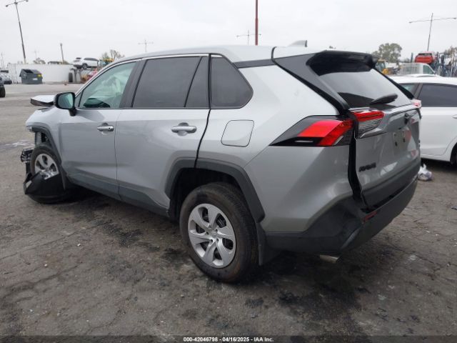 2T3F1RFV7RW472915 Toyota RAV4 LE