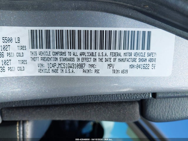 1C4PJMCS1GW310987 Jeep 2016