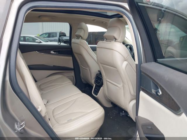 2LMTJ8KP4GBL90323 Lincoln Mkx Select