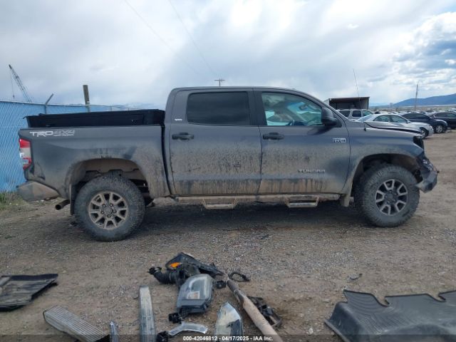 5TFDY5F11FX487474 Toyota Tundra Sr5 5.7l V8
