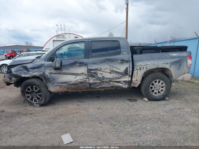 5TFDY5F11FX487474 Toyota Tundra Sr5 5.7l V8
