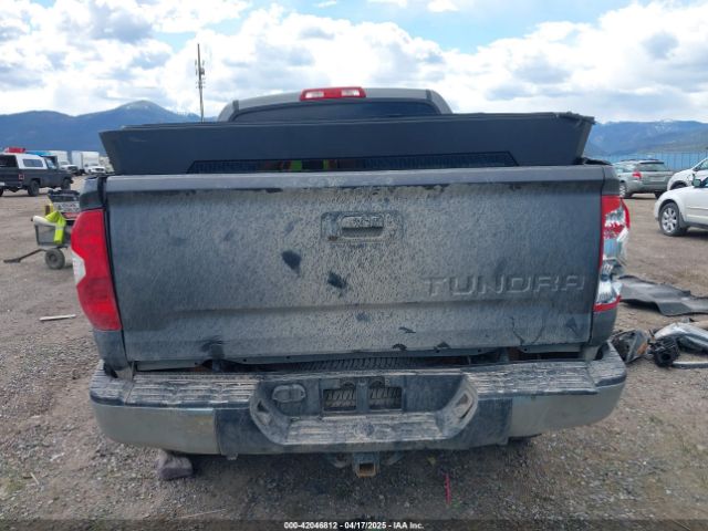5TFDY5F11FX487474 Toyota Tundra Sr5 5.7l V8