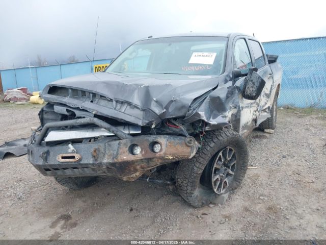 5TFDY5F11FX487474 Toyota Tundra Sr5 5.7l V8
