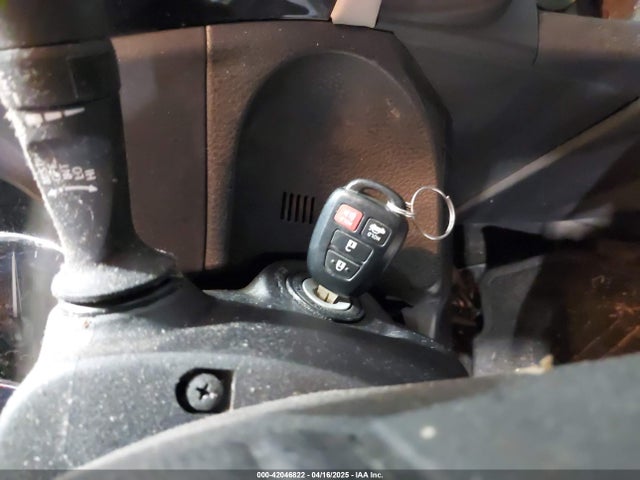 2T1BURHE7GC533268 Toyota COROLLA LE