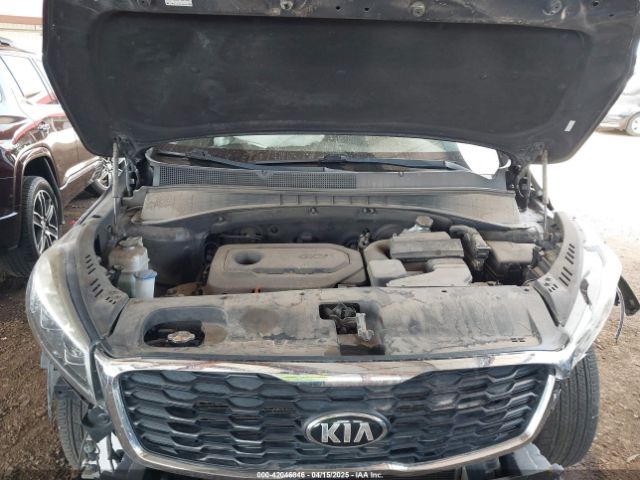 5XYPGDA32KG439966 KIA Sorento 2.4l Lx
