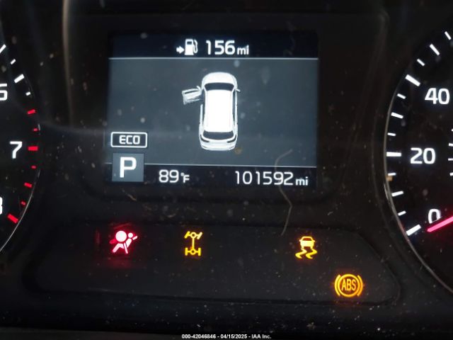 5XYPGDA32KG439966 KIA Sorento 2.4l Lx