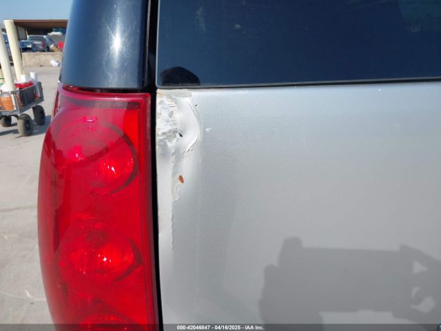 1GKS1KE09ER230704 GMC Yukon Xl 1500 Slt