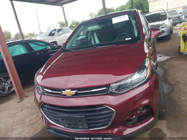 3GNCJKSB9HL273738 Chevrolet TRAX LS