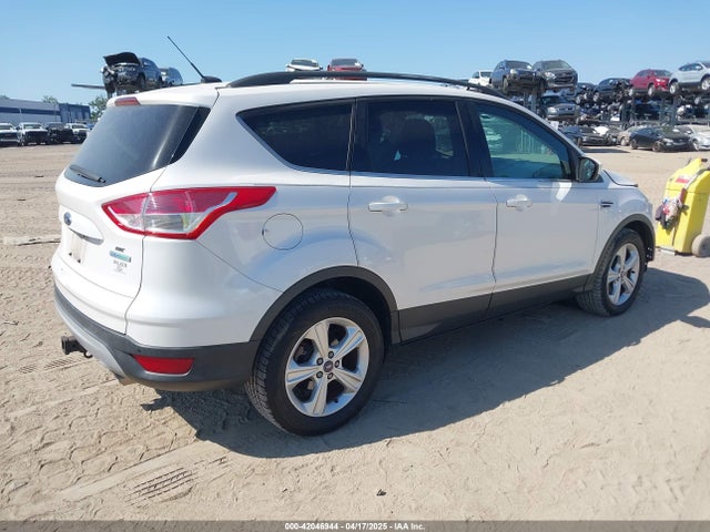 1FMCU0G94EUA35464 Ford ESCAPE SE
