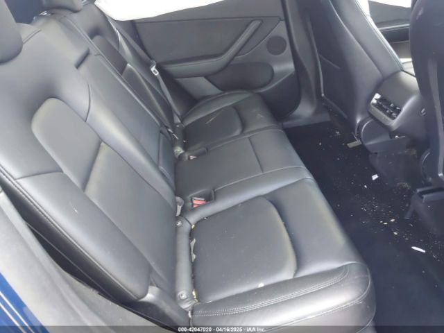 2021 TESLA MODEL Y 5YJYGDEF4MF230487 Photo 7