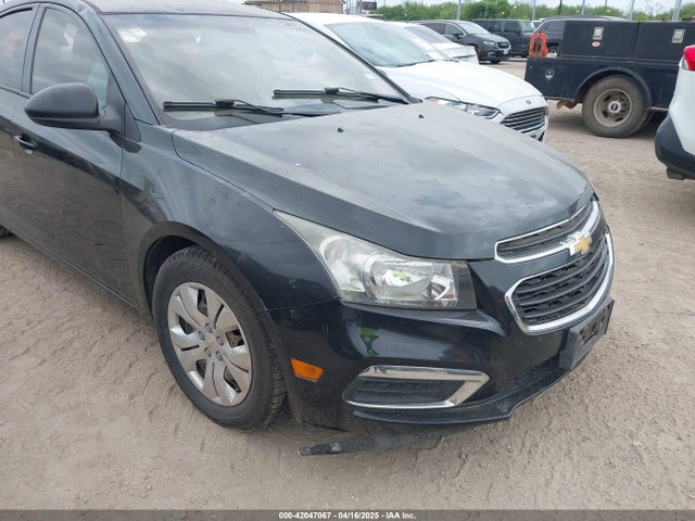1G1PA5SH0F7174655 Chevrolet Cruze Ls Auto