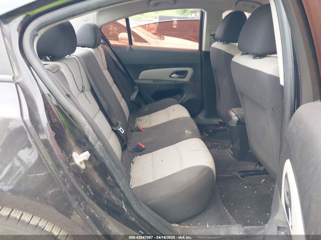 1G1PA5SH0F7174655 Chevrolet Cruze Ls Auto