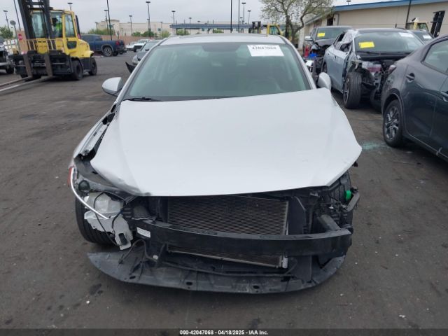 5NPD84LF3JH316174 Hyundai Elantra Value Edition