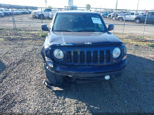 1C4NJRBB4GD661880 Jeep Patriot Sport
