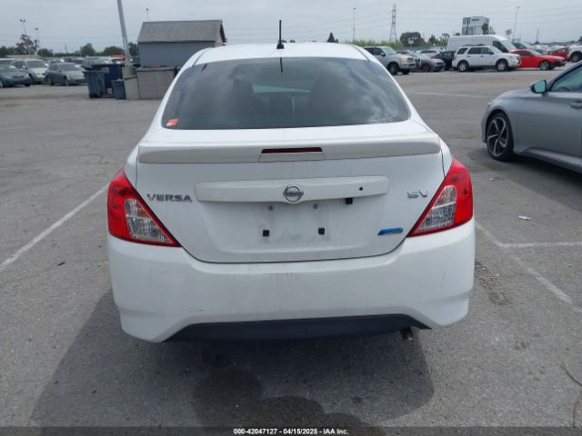 3N1CN7AP7FL812770 Nissan Versa 1.6 Sv