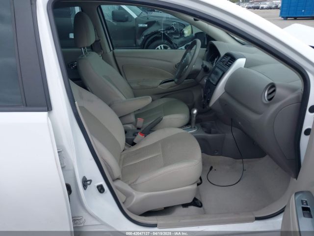 3N1CN7AP7FL812770 Nissan Versa 1.6 Sv