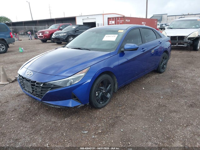 KMHLM4AG5PU556274 Hyundai ELANTRA SEL
