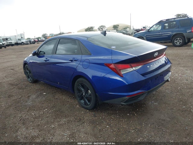 KMHLM4AG5PU556274 Hyundai ELANTRA SEL