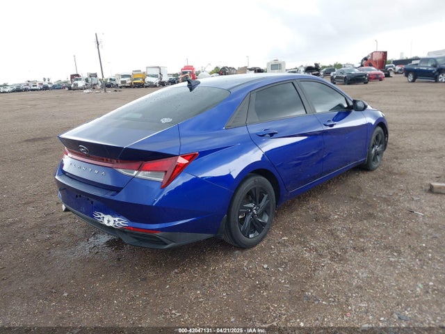 KMHLM4AG5PU556274 Hyundai ELANTRA SEL