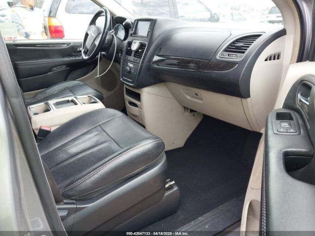 2C4RC1BGXER123977 Chrysler Town & Country Touring