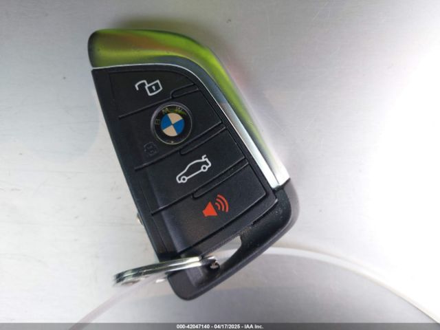 3MW5R1J02M8B74371 BMW 3 Series 330i