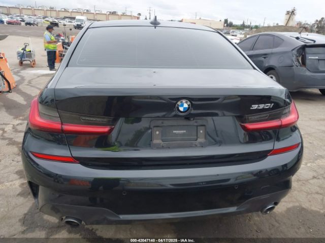 3MW5R1J02M8B74371 BMW 3 Series 330i
