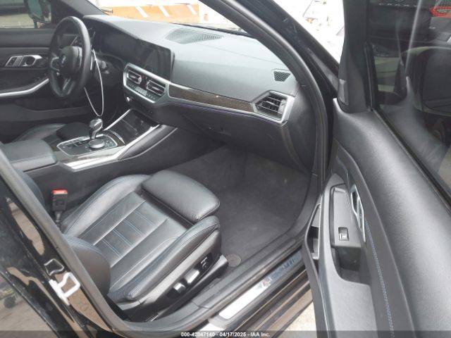 3MW5R1J02M8B74371 BMW 3 Series 330i