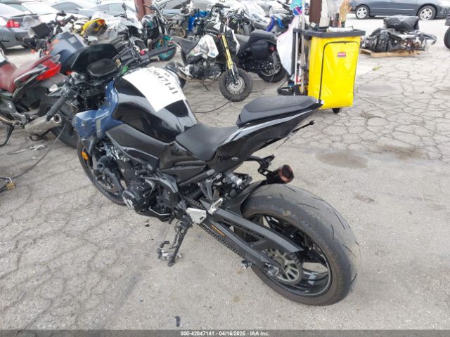 2022 KAWASAKI ZR900 JKAZR2F11NA037143 Photo 2