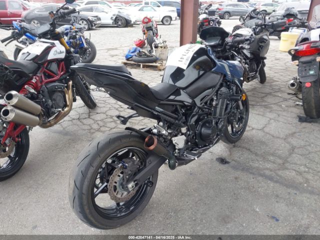 2022 KAWASAKI ZR900 JKAZR2F11NA037143 Photo 3