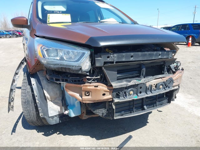 1FMCU9G91HUB83435 Ford ESCAPE SE