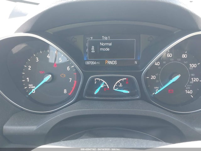 1FMCU9G91HUB83435 Ford ESCAPE SE