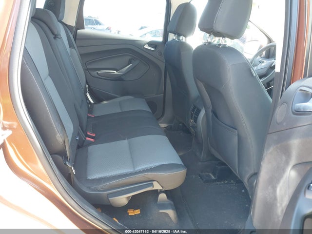 1FMCU9G91HUB83435 Ford ESCAPE SE