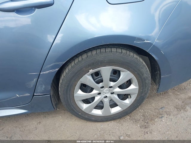 Toyota COROLLA LE 2020 5YFEPRAE6LP033885 Image 17