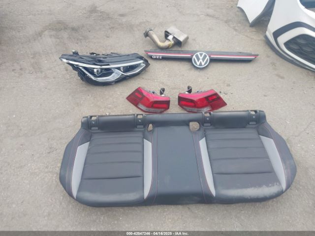 WVW3A7CD4PW147432 Volkswagen Golf Gti 2.0t Se
