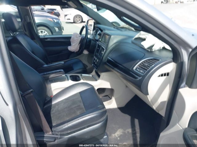 2C4RDGCG5HR719548 Dodge Grand Caravan Sxt