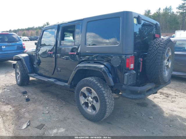 2017 JEEP WRANGLER UNLIMITED 1C4BJWEG8HL711566 Photo 2