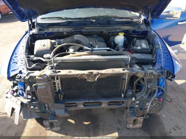 1C6RR7NT2HS607579 RAM 1500 Laramie  4x4 5'7 Box