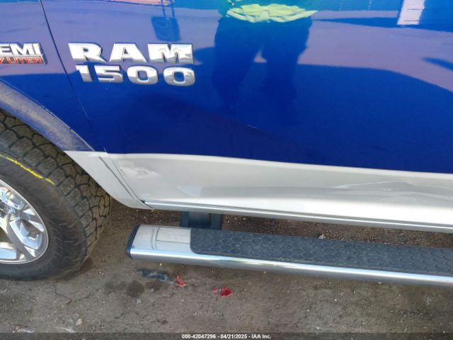 1C6RR7NT2HS607579 RAM 1500 Laramie  4x4 5'7 Box