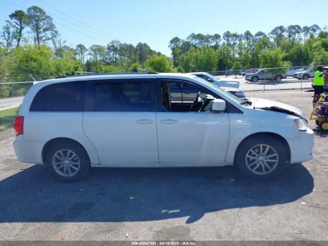 2C4RDGCG1JR326457 Dodge Grand Caravan Sxt
