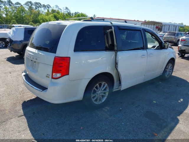 2C4RDGCG1JR326457 Dodge Grand Caravan Sxt