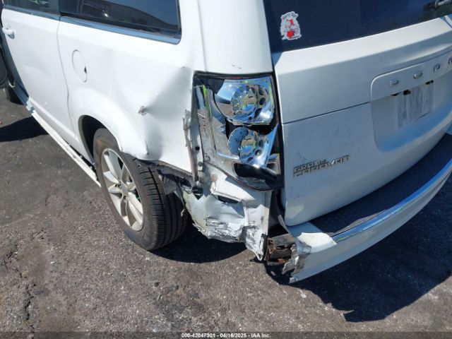 2C4RDGCG1JR326457 Dodge Grand Caravan Sxt